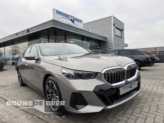 BMW i5 | BMW Mercedes en Audi Occasions | Autobedrijf Douwe de Beer