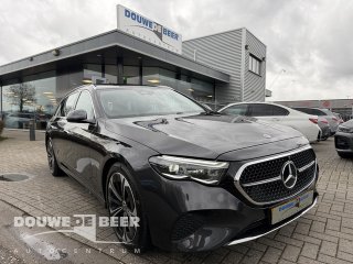 Mercedes-Benz E-Klasse | BMW Mercedes en Audi Occasions | Autobedrijf Douwe de Beer