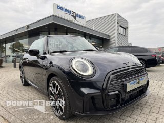 MINI Cabrio | BMW Mercedes en Audi Occasions | Autobedrijf Douwe de Beer