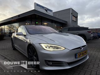Tesla Model S | BMW Mercedes en Audi Occasions | Autobedrijf Douwe de Beer
