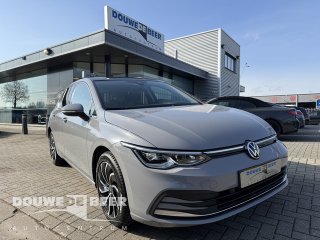 Volkswagen Golf | BMW Mercedes en Audi Occasions | Autobedrijf Douwe de Beer