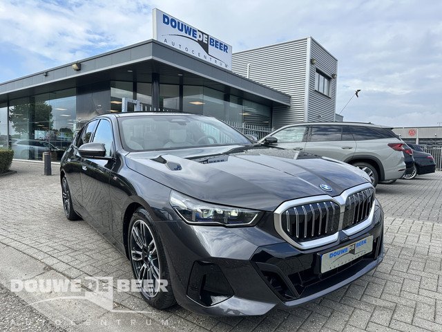 BMW i5 | BMW occasions | Autobedrijf Douwe De Beer