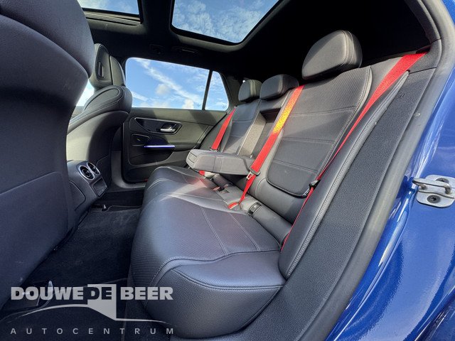 Mercedes-Benz C-Klasse Estate 300 e 4MATIC AMG Night | Mercedes-Benz occasions Mercedes-Benz C-Klasse Estate 300 e 4MATIC AMG Night | Mercedes-Benz occasions