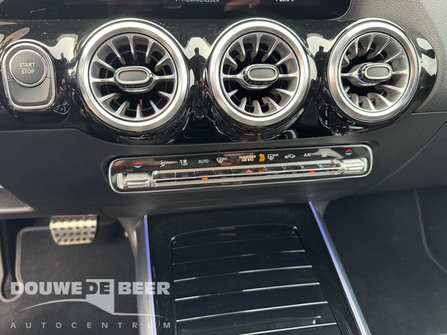 Mercedes-Benz EQA 300 4MATIC AMG Line 67 kWh | Mercedes-Benz occasions Mercedes-Benz EQA 300 4MATIC AMG Line 67 kWh | Mercedes-Benz occasions