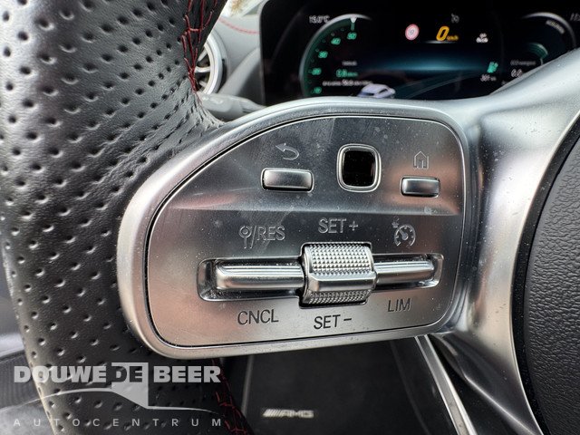 Mercedes-Benz EQA 300 4MATIC AMG Line 67 kWh | Mercedes-Benz occasions Mercedes-Benz EQA 300 4MATIC AMG Line 67 kWh | Mercedes-Benz occasions