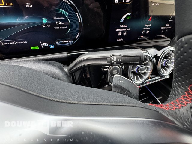Mercedes-Benz EQA 300 4MATIC AMG Line 67 kWh | Mercedes-Benz occasions Mercedes-Benz EQA 300 4MATIC AMG Line 67 kWh | Mercedes-Benz occasions