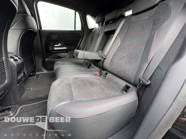 Mercedes-Benz EQA 300 4MATIC AMG Line 67 kWh | Mercedes-Benz occasions Mercedes-Benz EQA 300 4MATIC AMG Line 67 kWh | Mercedes-Benz occasions