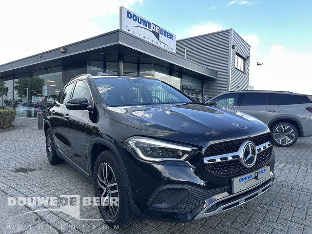 Mercedes-Benz GLA | Mercedes-Benz occasions | Autobedrijf Douwe De Beer