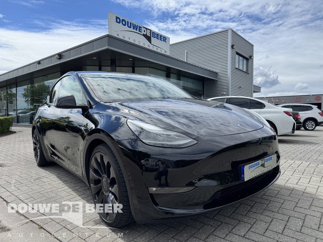 Tesla Model Y | Tesla occasions | Autobedrijf Douwe De Beer